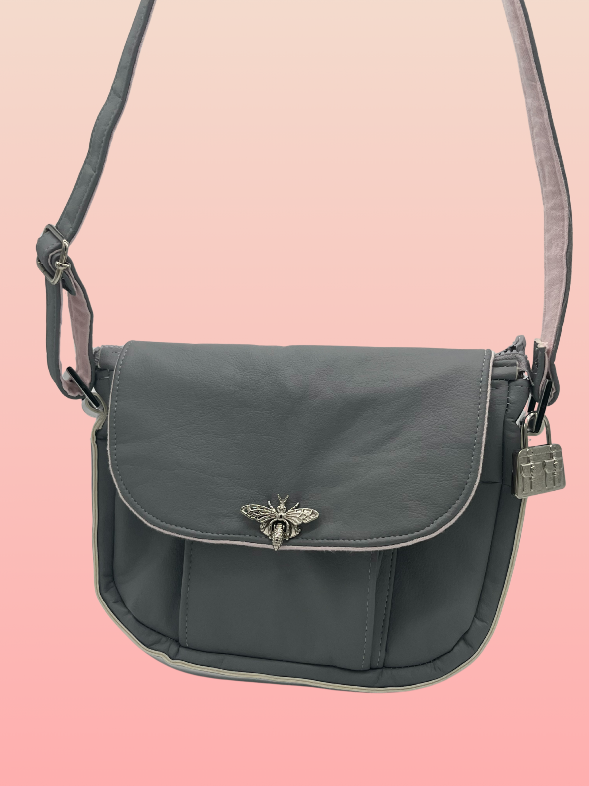 La Besace Argentea vue dans "Elle Magazine" – Image 3